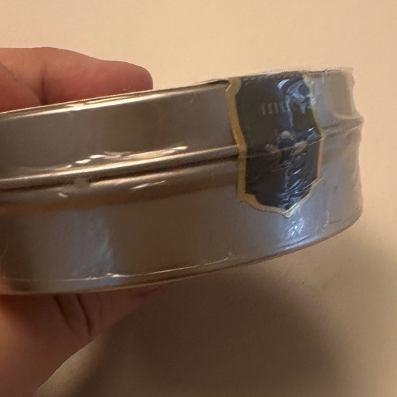 PURE HOME COUTURE - Milk - 100% Soy Candle - 113 g / 4 oz - 15 hours - Picture 5 of 7